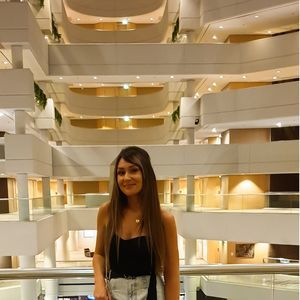 Meet your Posher, Lisa